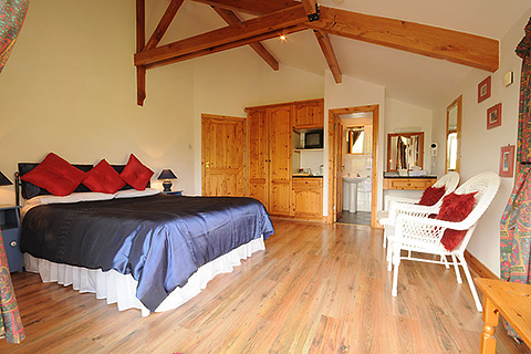 Wicklow Way Lodge, Oldbridge. County Wicklow | Double Bedroom