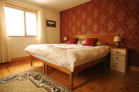 Lough Dan House, Oldbridge. County Wicklow | Double bedroom in Lough Dan House