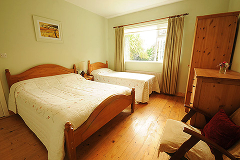 Ashlawn, Roundwood. County Wicklow | Family bedroom at Ashlawn B&B